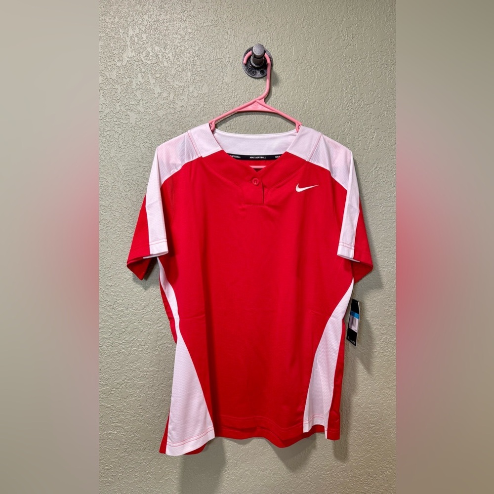 Nike Red and White Women’s Short Sleeve Athletic Jersey Softball NWT M